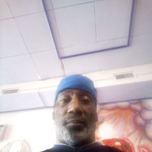 Meet your Posher, Roy